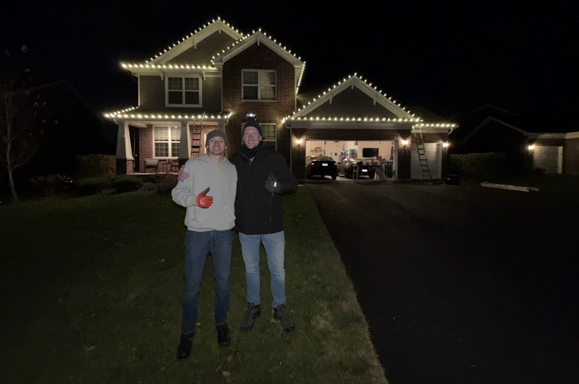 EJ's Property Services Team Photo 450, PHOTO LOADING